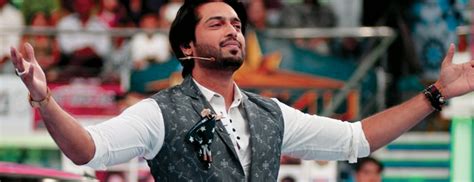 Fahad Mustafa Live in Concert: Tình Yêu và Âm Nhạc của Một Ngôi Sao Pakistan!